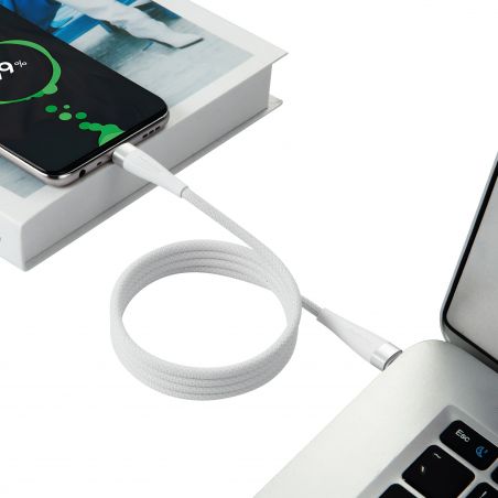 Câble USB-C vers USB-C avec cordon magnétique