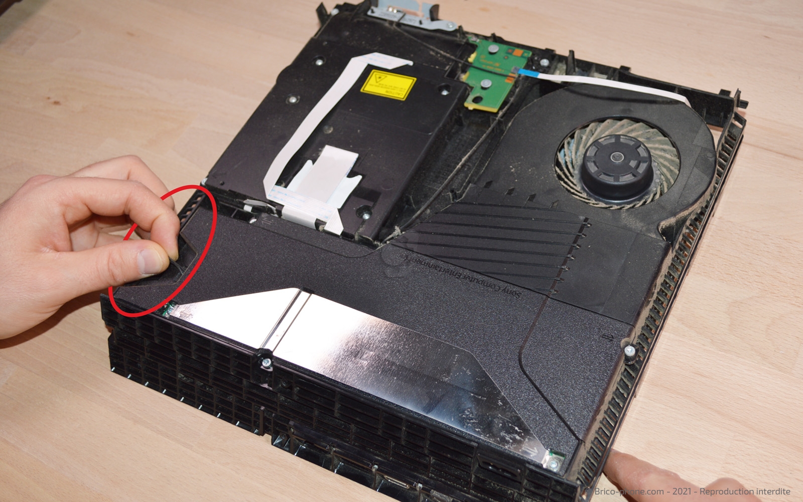 Réparation (remplacement) lecteur complet Playstation 4 (PS4)
