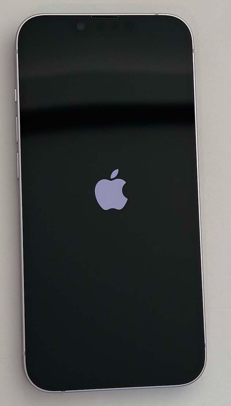 iPhone allumé, avant extinction complète