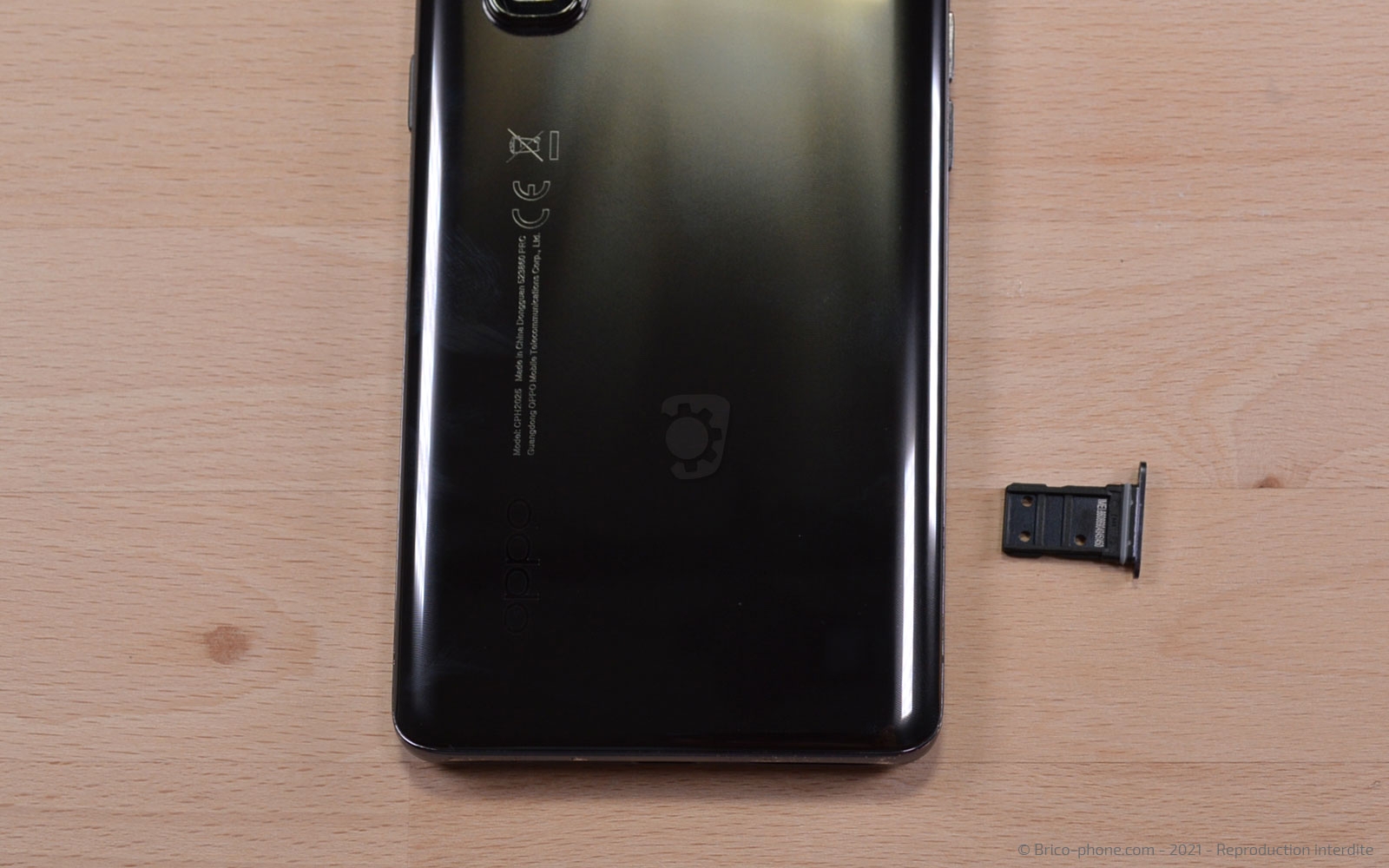 Changement de batterie sur Find X2 Pro photo 3