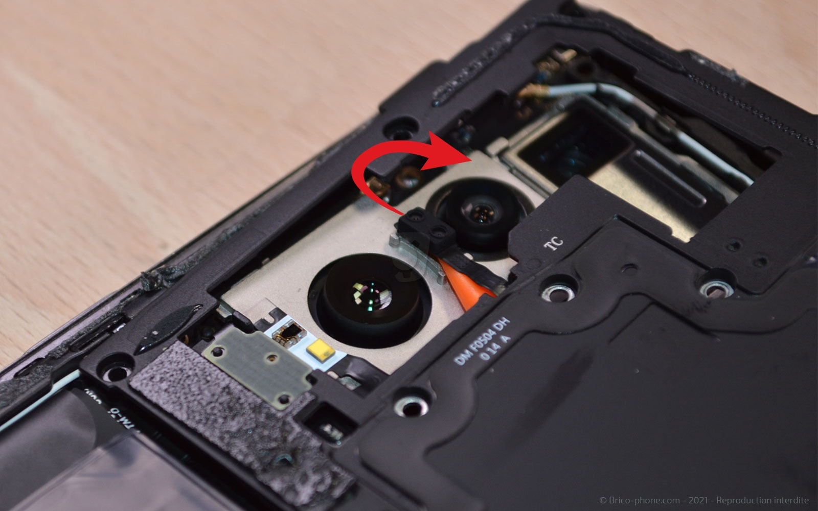 Changement de batterie sur Find X2 Pro photo 1