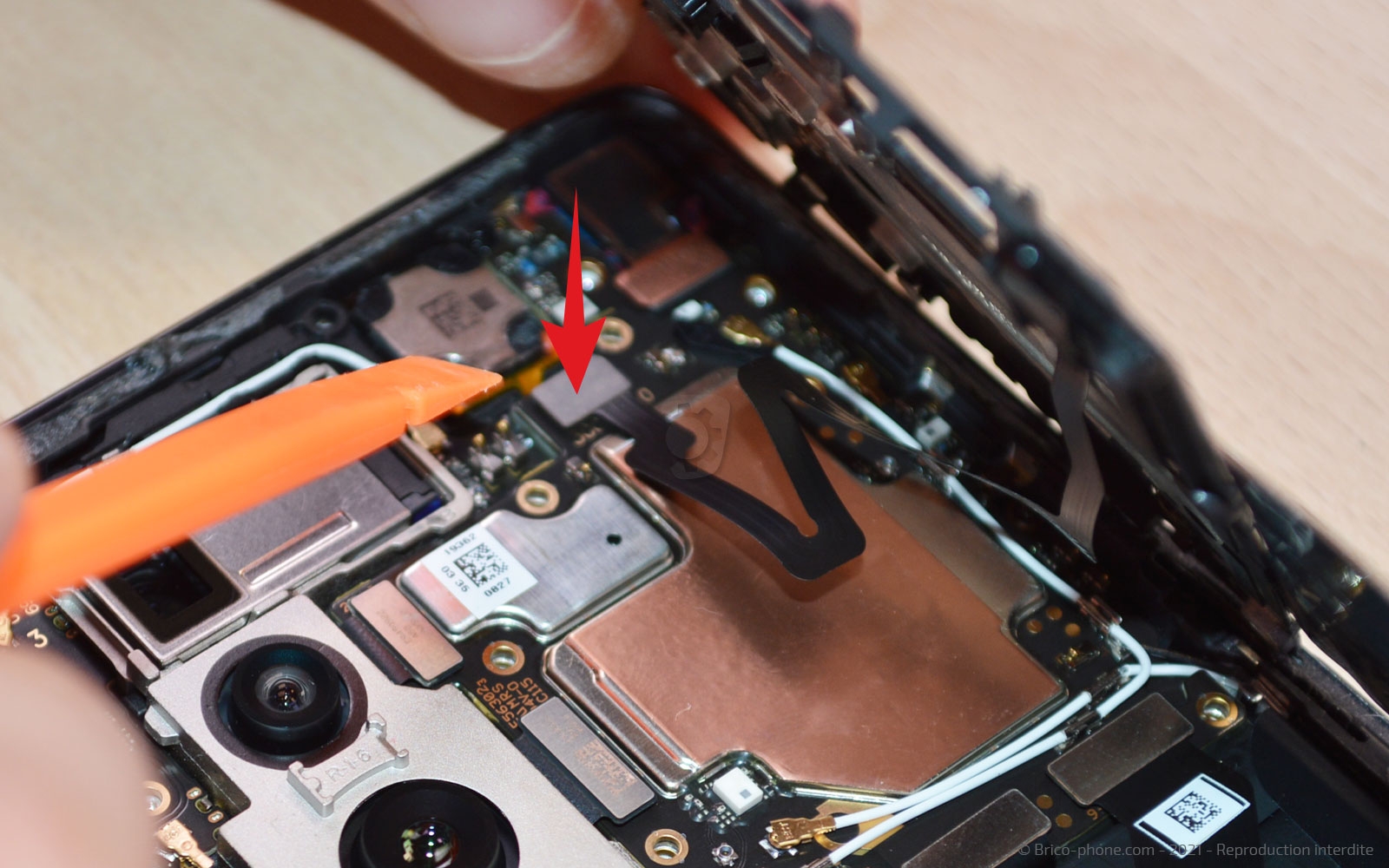 Changement du connecteur de charge sur Find X2 Pro photo 1