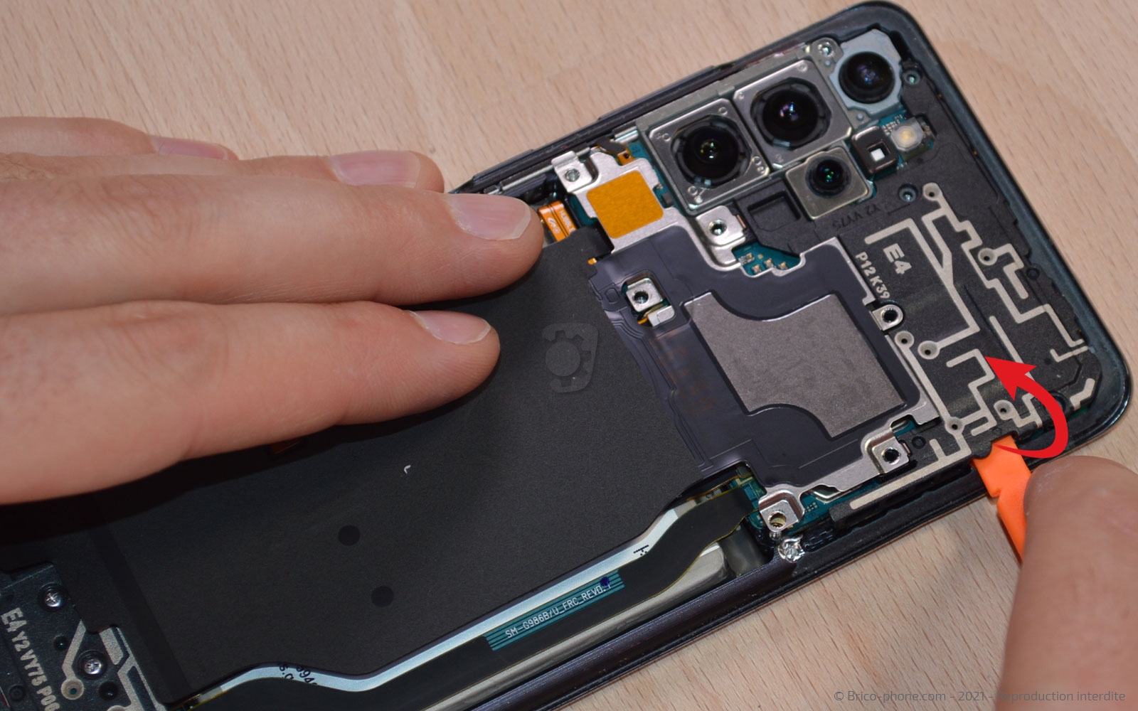Démontage complet sur Galaxy S20 Plus photo 2