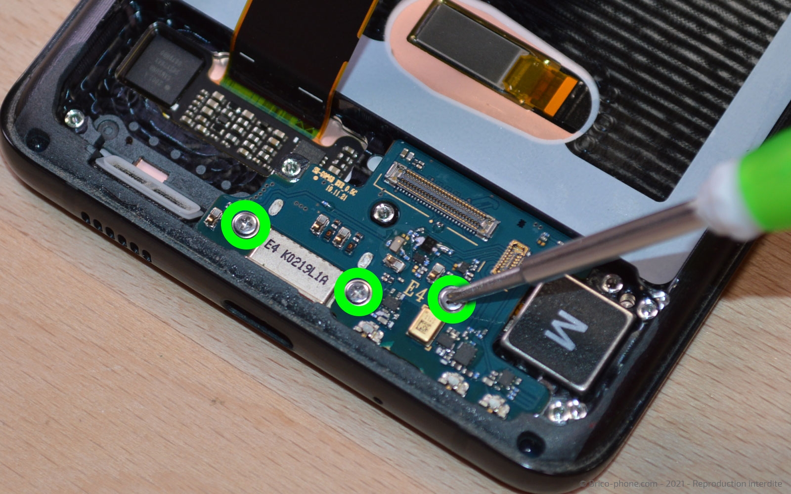 Démontage complet sur Galaxy S20 Plus photo 1