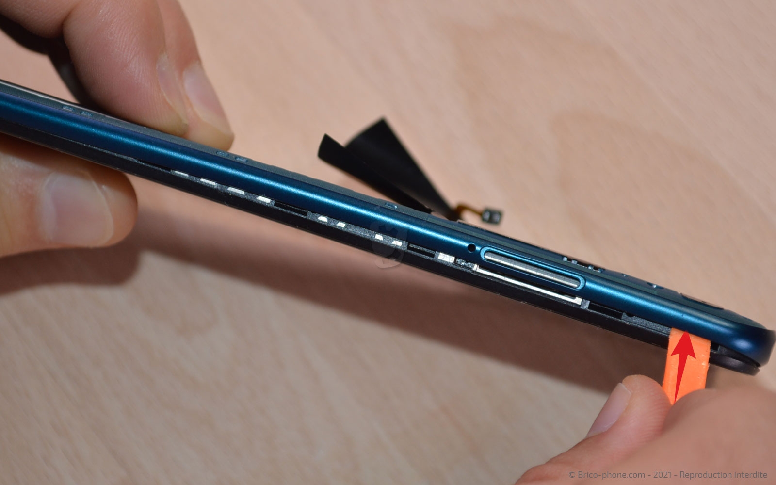 Changement du connecteur de charge sur Poco M3 Pro photo 3