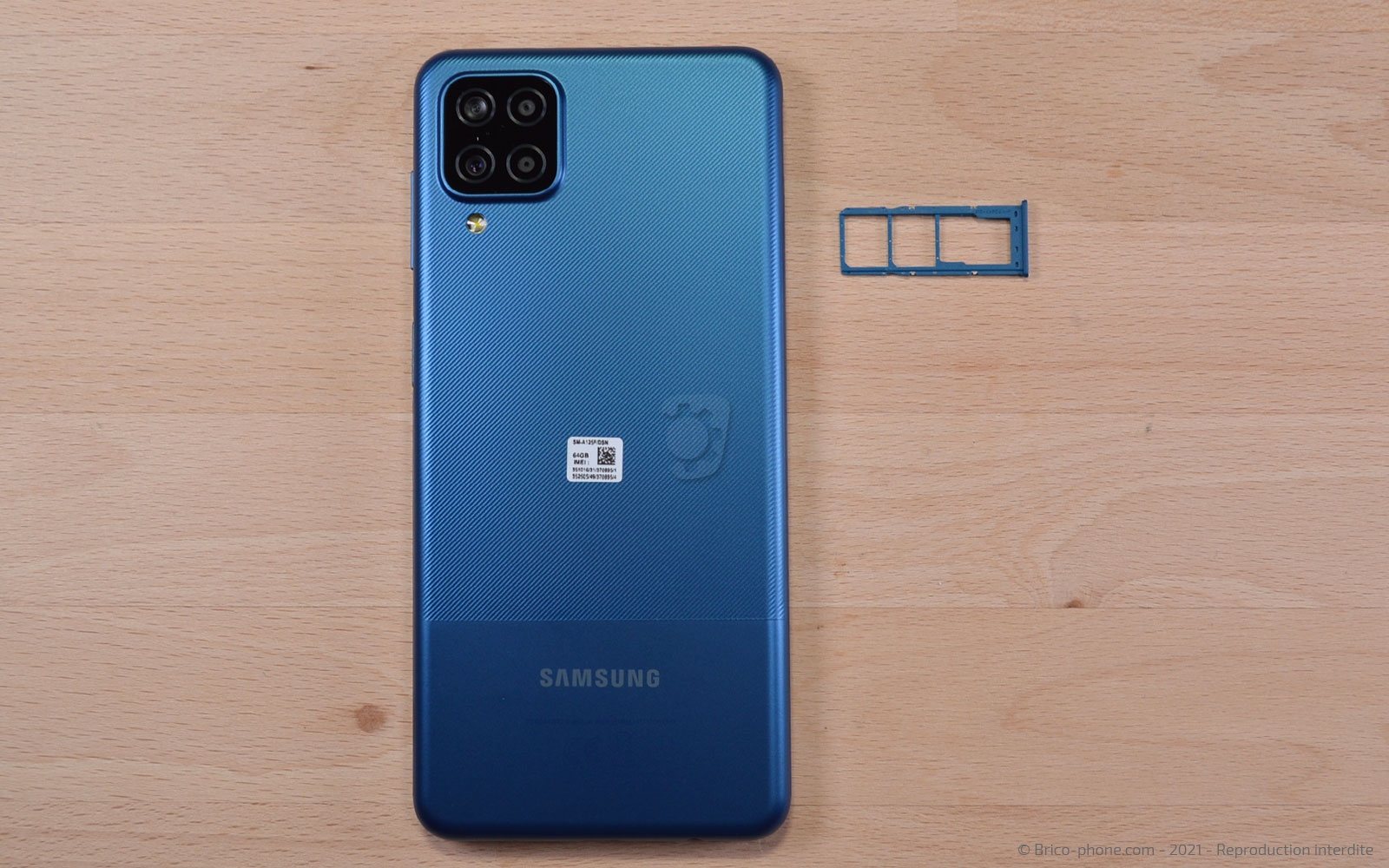 Changement de la coque arrière sur Galaxy A12 / A12 Nacho photo 4