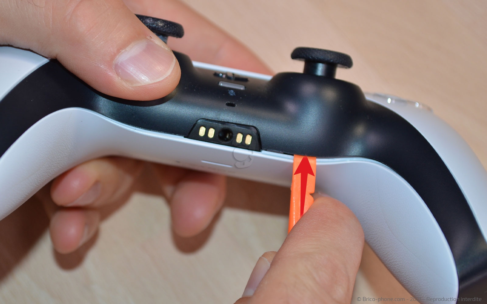 Démontage complet de la manette sur Playstation 5 photo 1