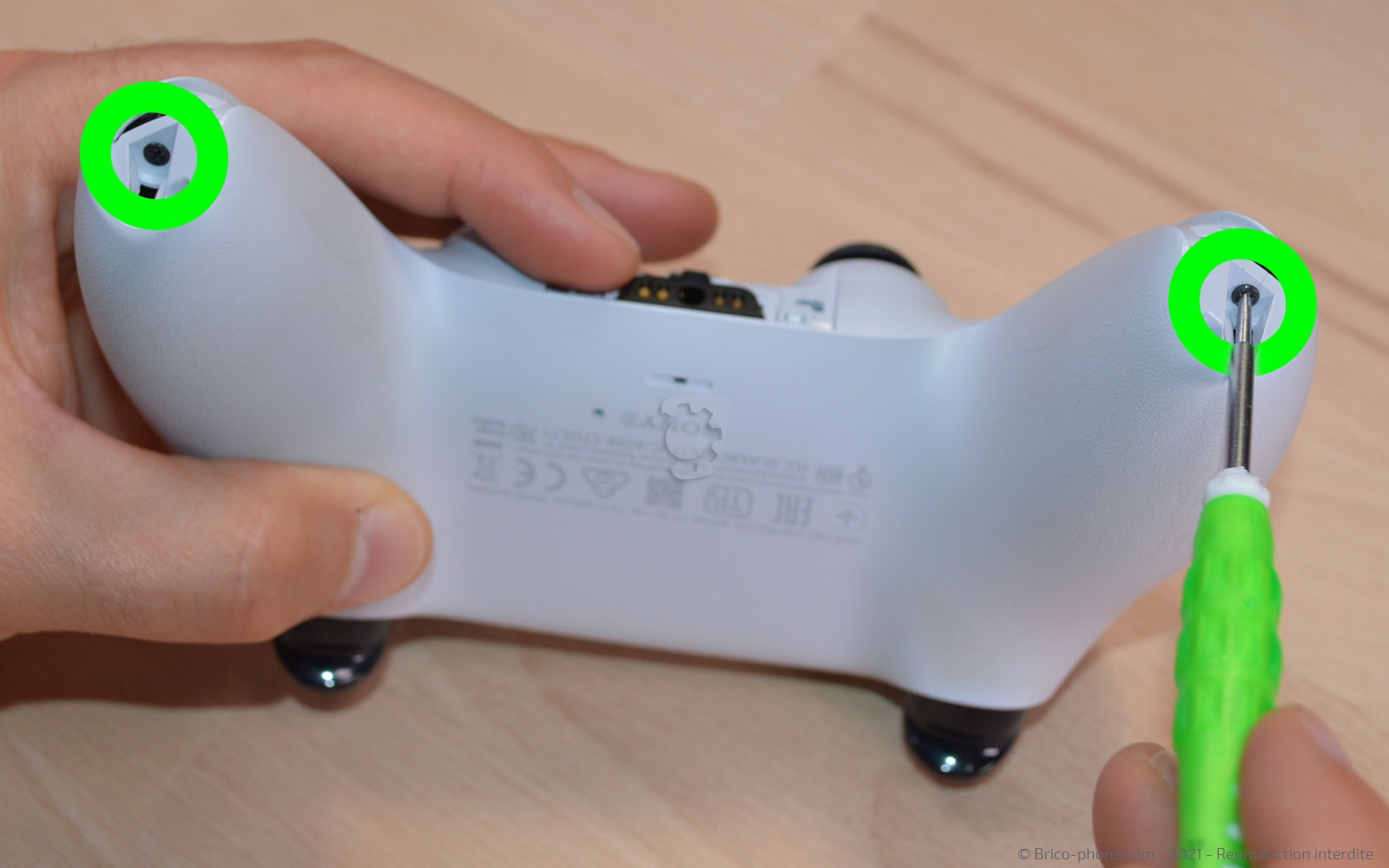 Démontage complet de la manette sur Playstation 5 photo 1