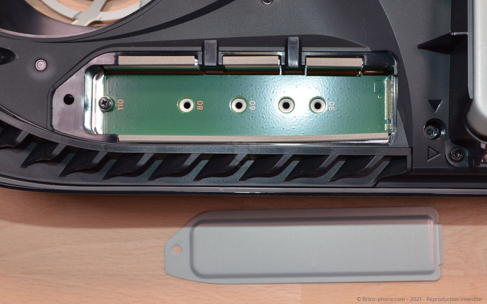 Changement du bloc d'alimentation sur Playstation 5 photo 2