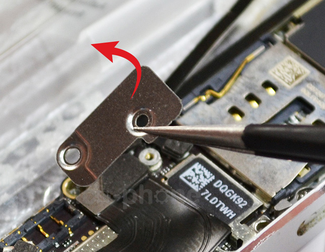 Changement de nappe bouton Power sur iPhone 5 photo 1