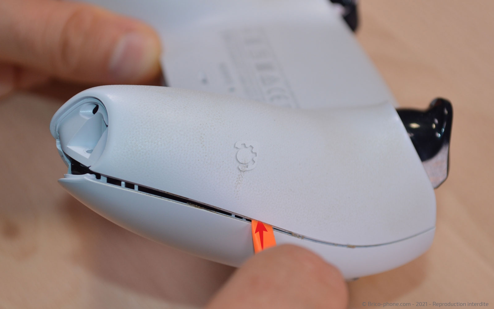 Changement de la batterie de la manette sur Playstation 5 photo 1