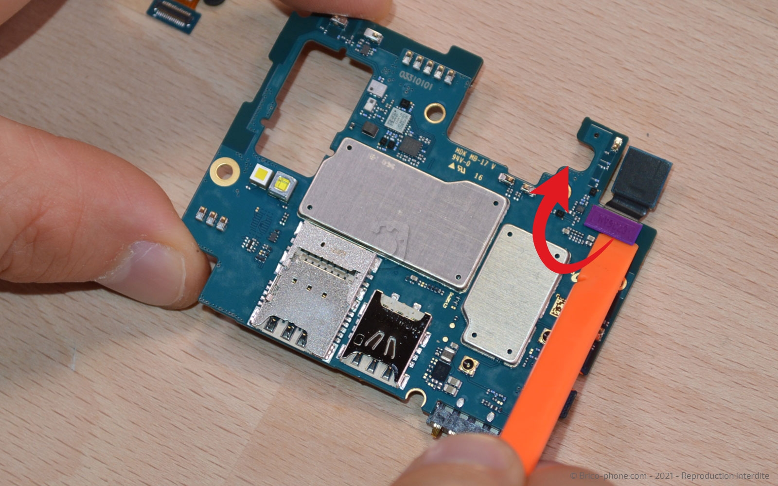 Démontage complet sur Galaxy Xcover Pro photo 3