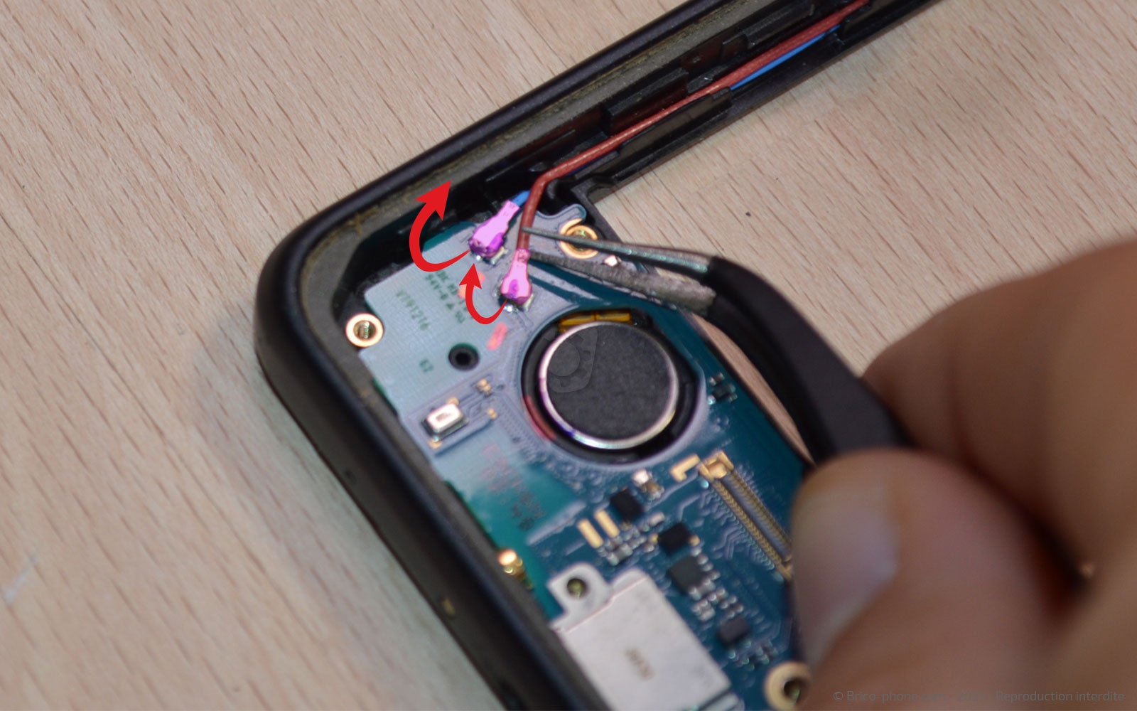 Démontage complet sur Galaxy Xcover Pro photo 2