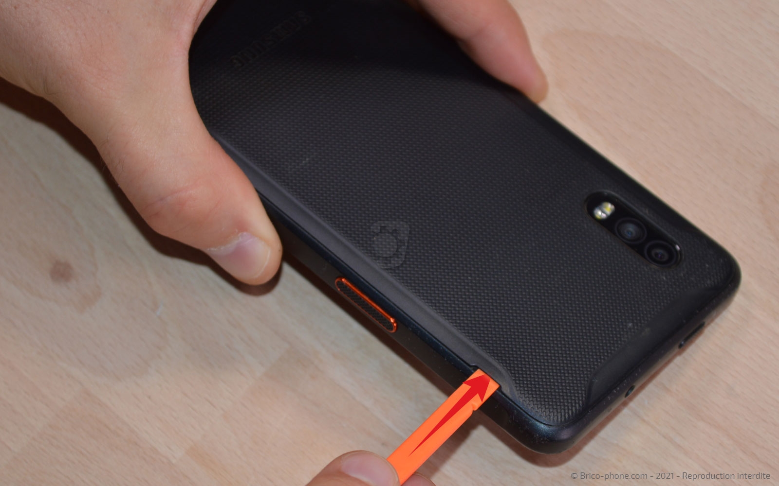 Changement du connecteur de charge sur Galaxy Xcover Pro photo 1