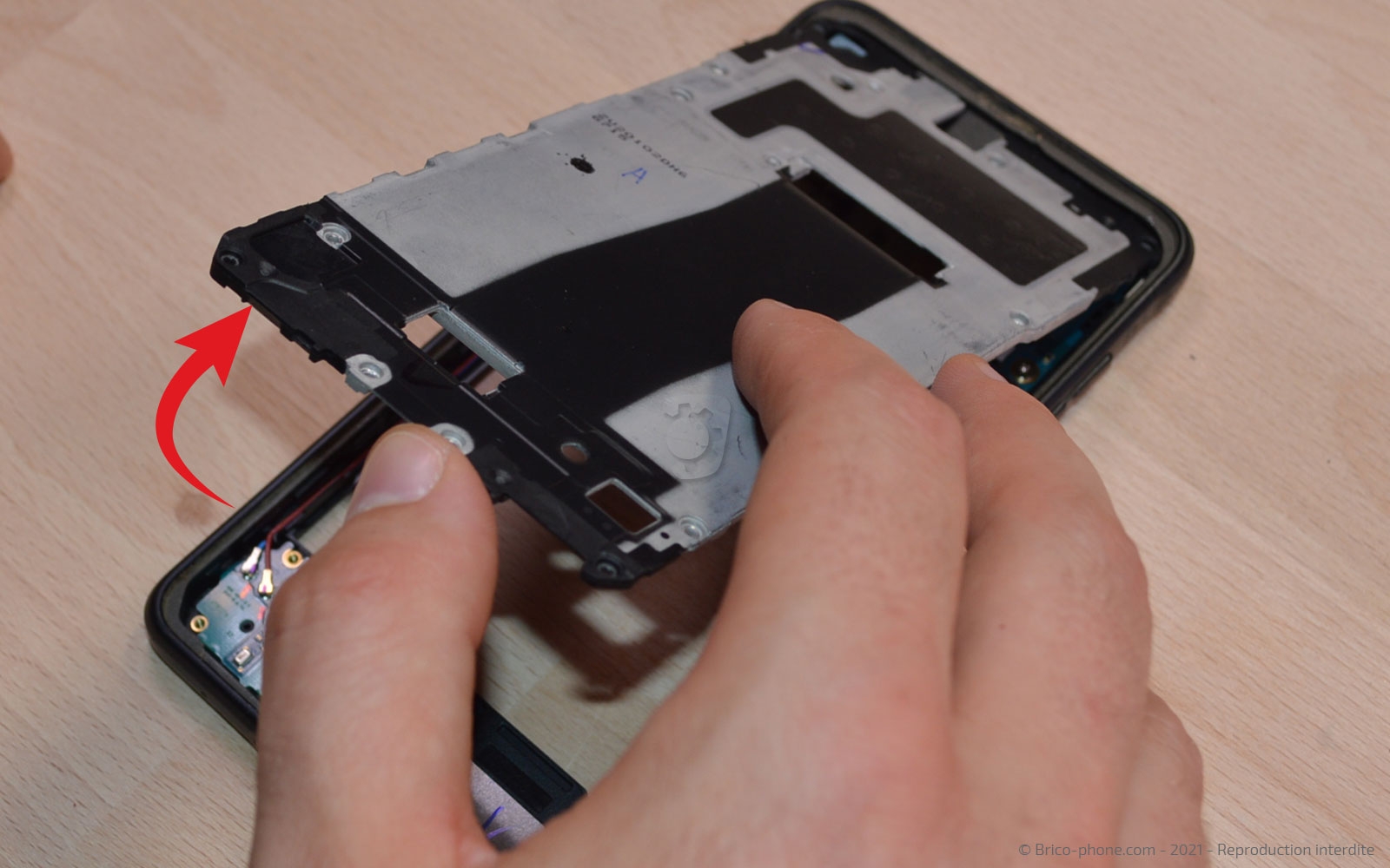 Changement du connecteur de charge sur Galaxy Xcover Pro photo 3