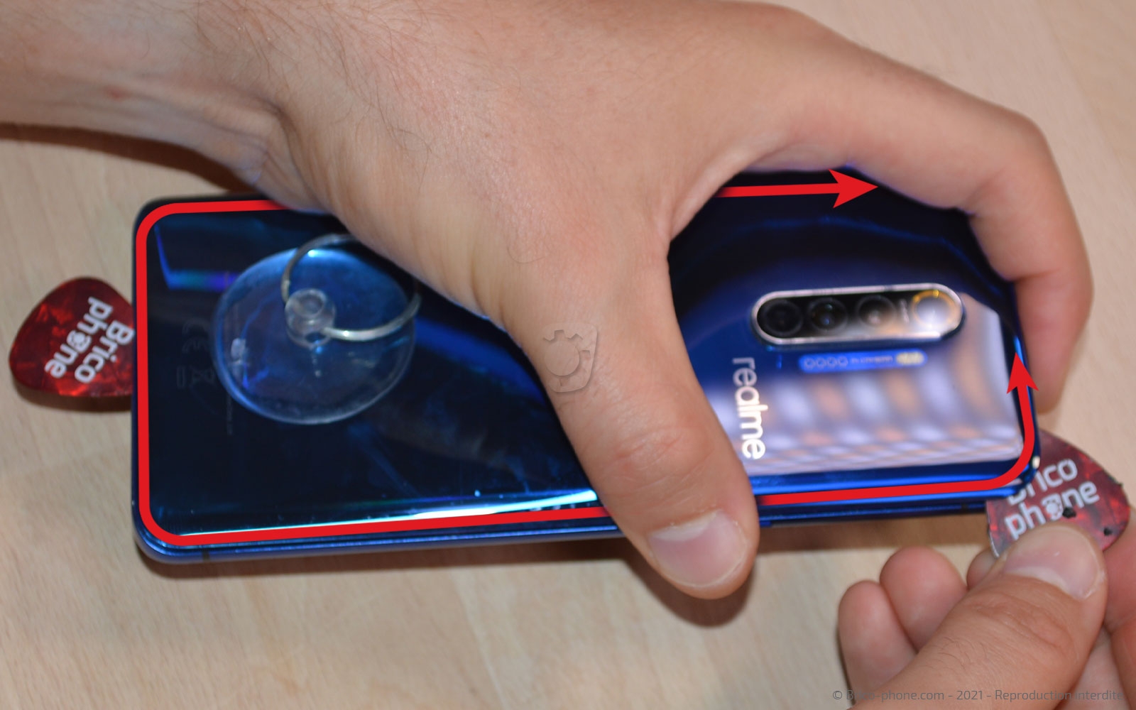 Changement de l'écran sur Realme X2 Pro photo 3