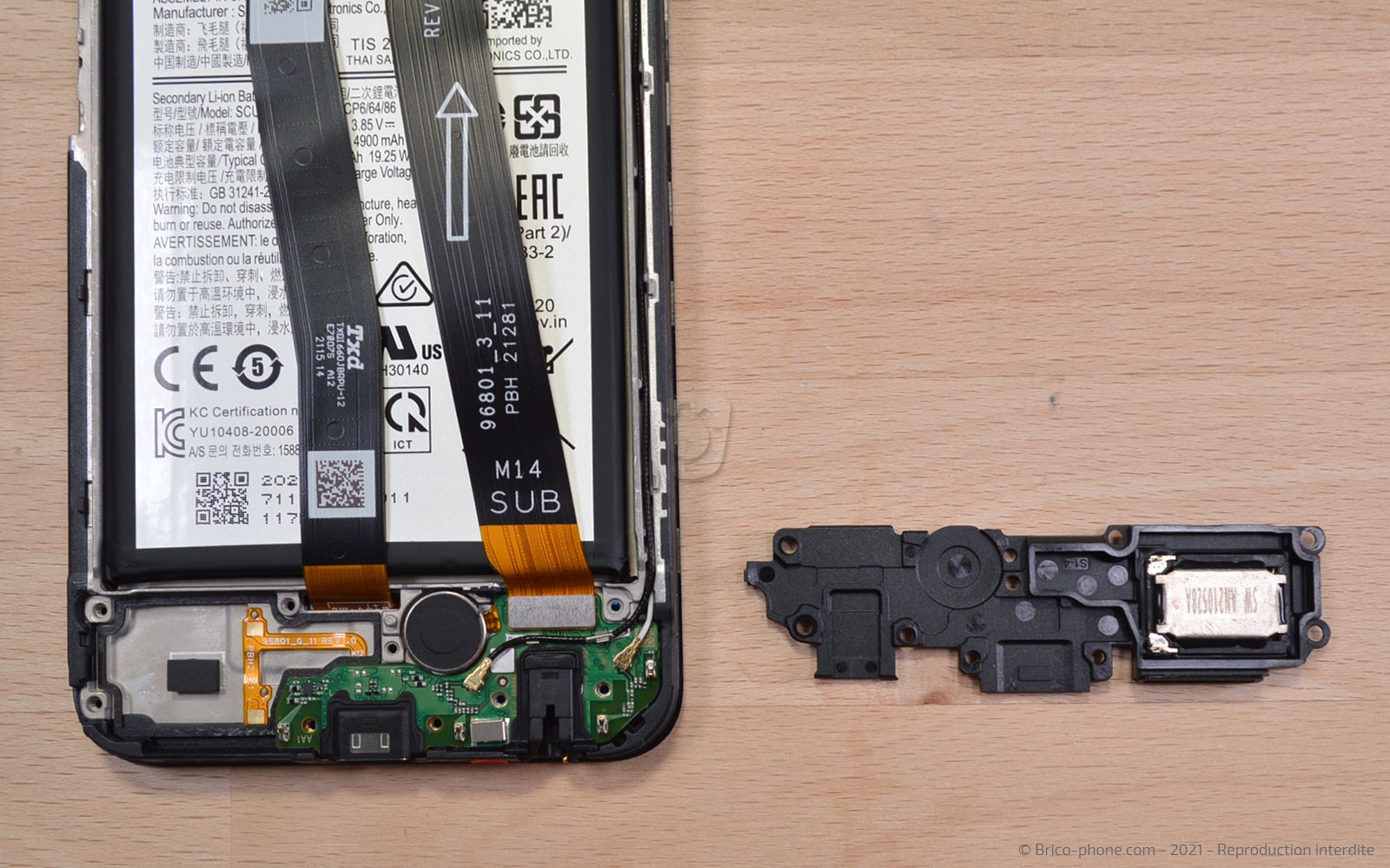 Changement de connecteur de charge sur Galaxy A22 (5G) photo 3