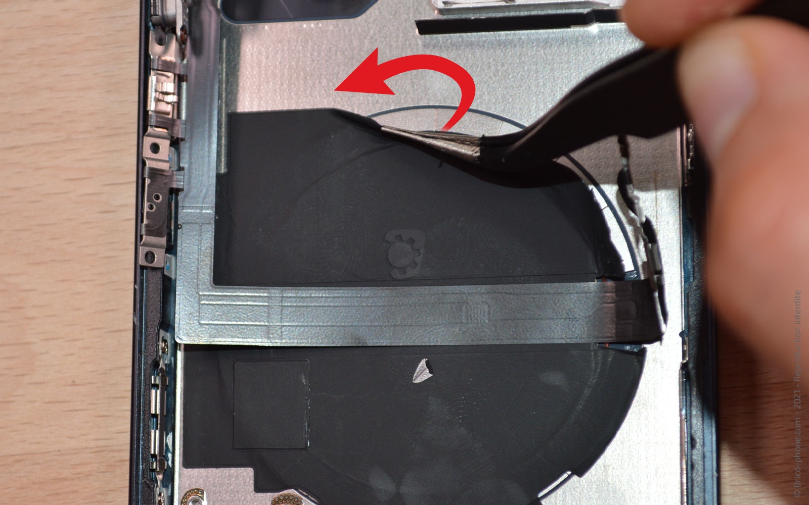 Guide de réparation sur iPhone 13 photo 2