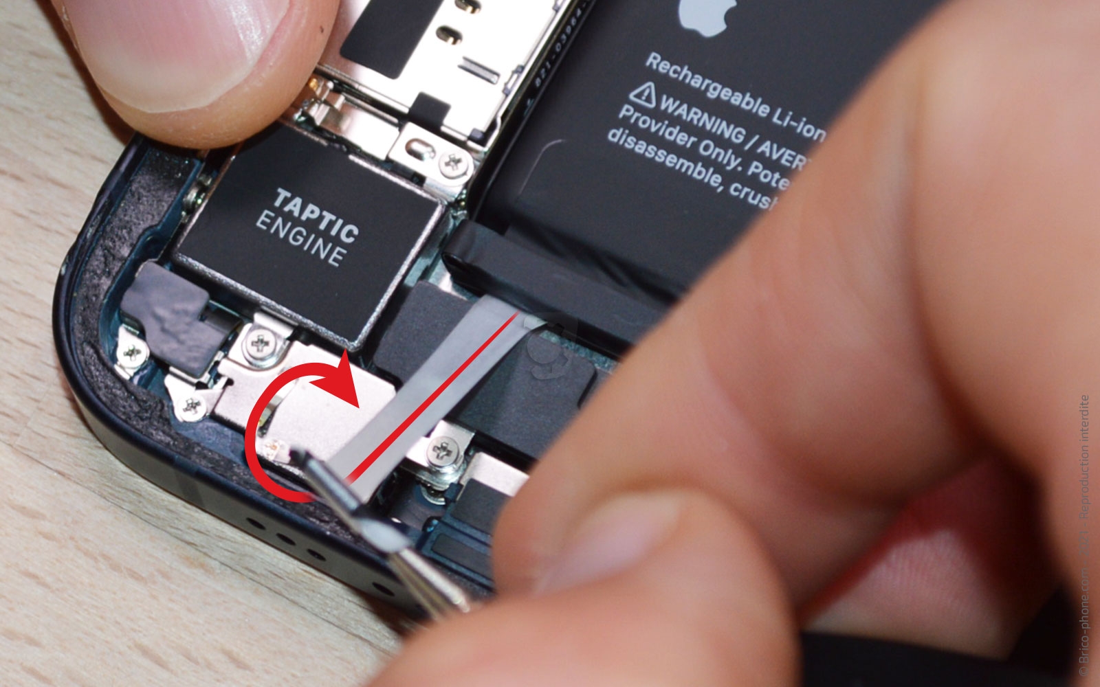 Guide de réparation sur iPhone 13 photo 4