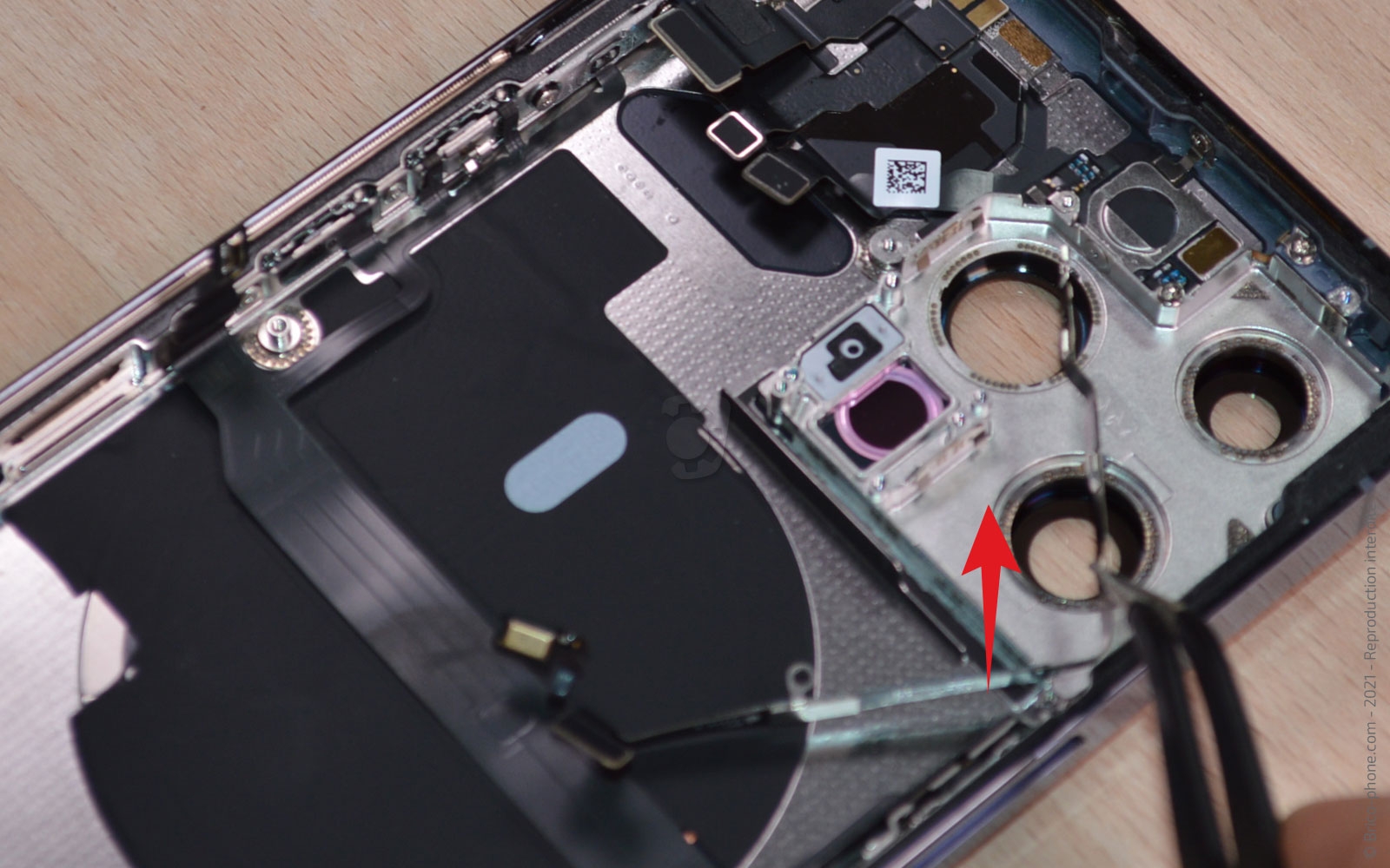 Guide de réparation sur iPhone 13 Pro photo 3