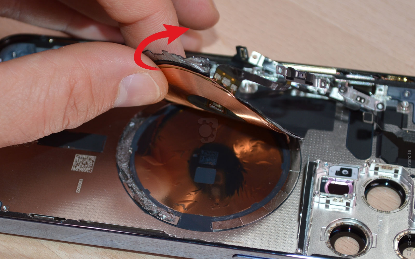 Guide de réparation sur iPhone 13 Pro photo 2