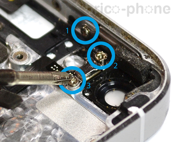 Changement de coque arrière sur iPhone 5 photo 1