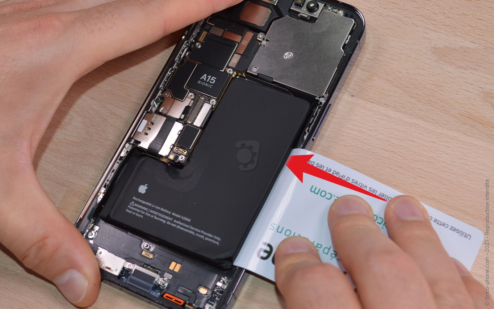 Changement de batterie sur iPhone 13 Pro photo 1