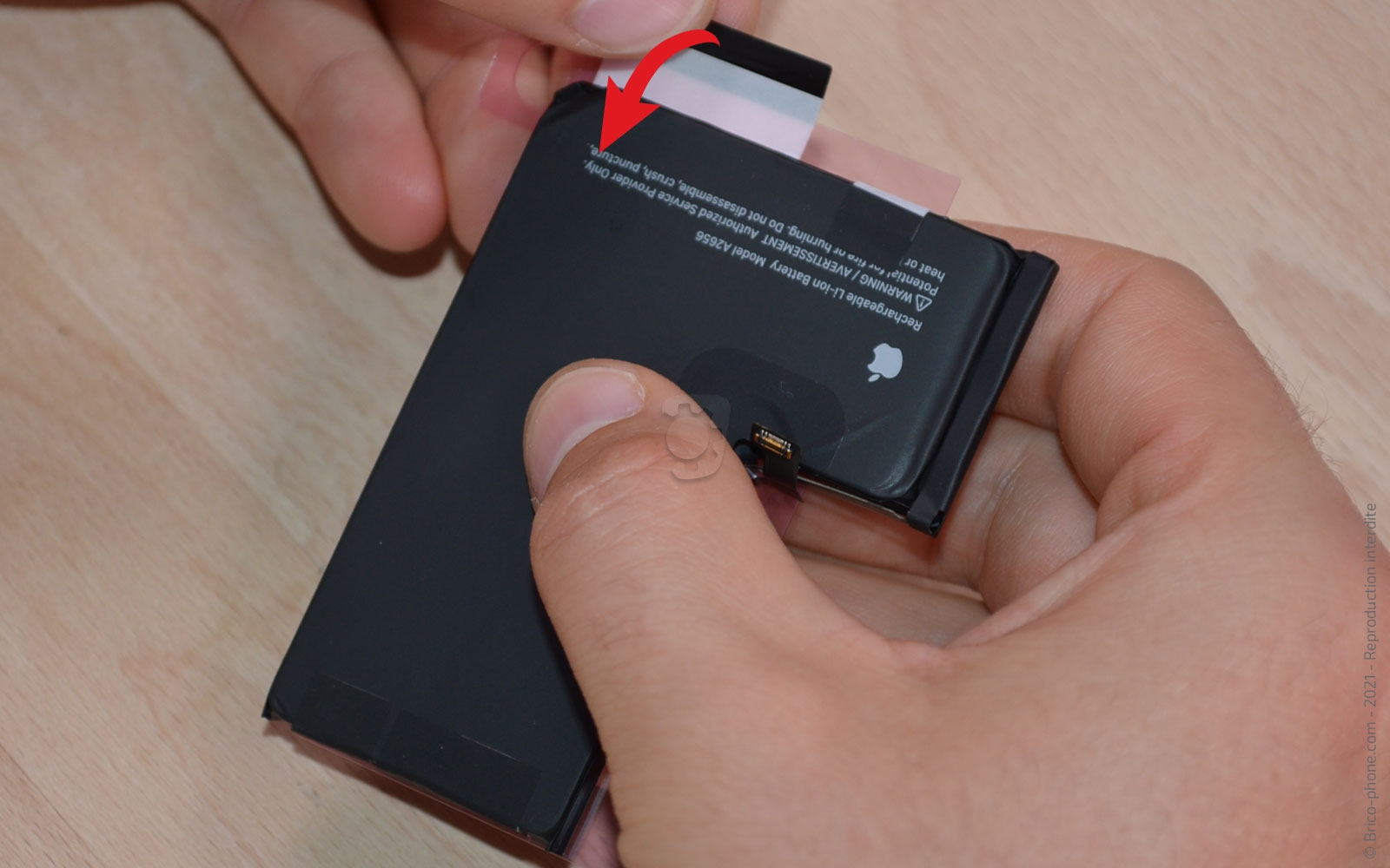 Changement de batterie sur iPhone 13 Pro photo 3