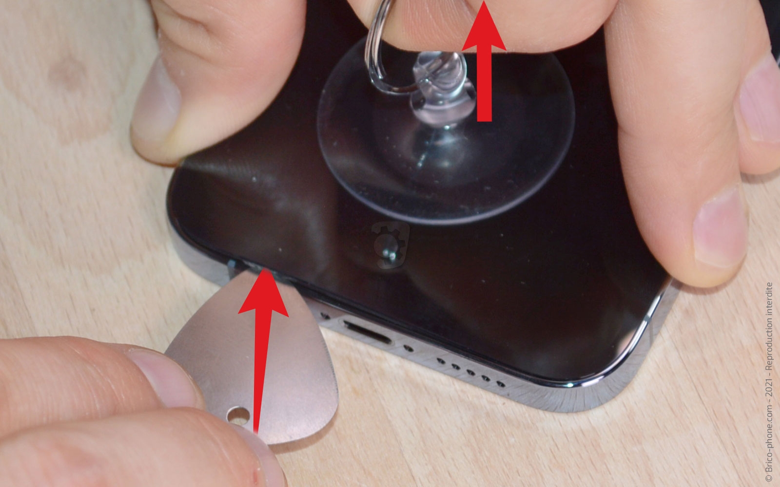 Changement du haut-parleur externe sur iPhone 13 Pro photo 3
