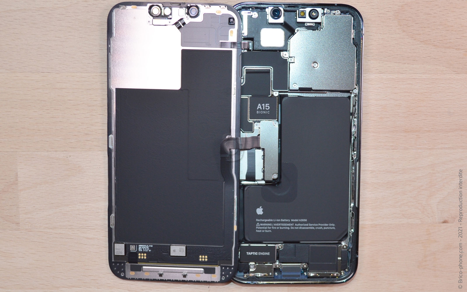 Changement du module triple caméras arrière sur iPhone 13 Pro photo 4