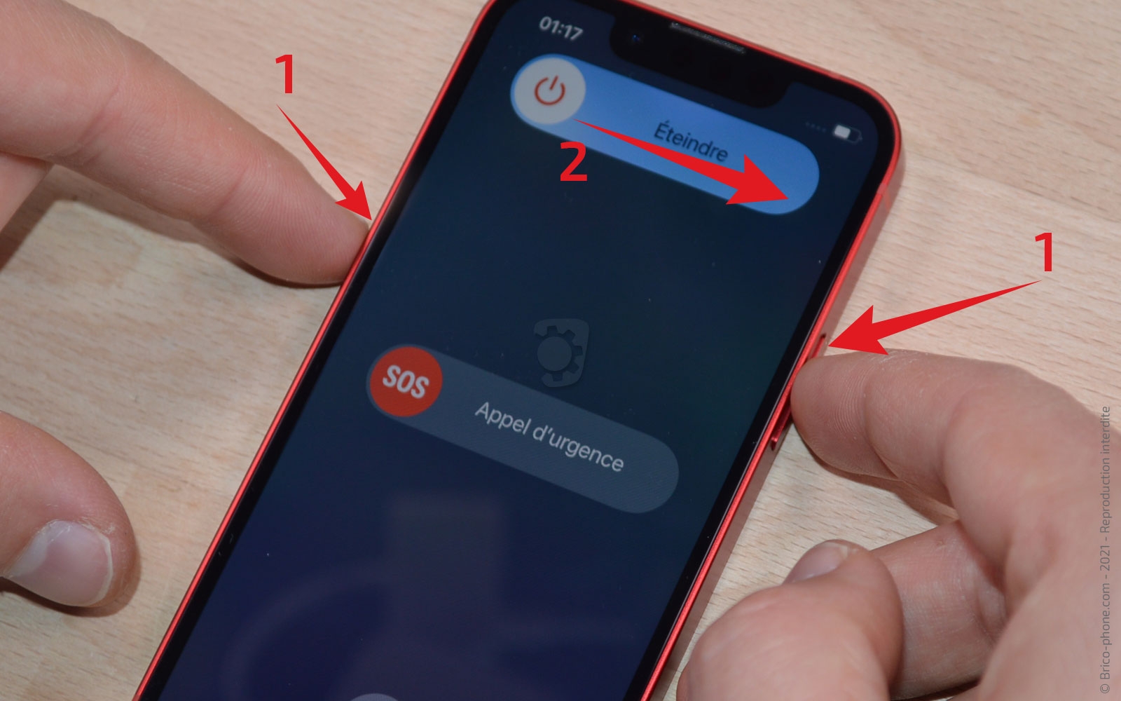 Changement d'écran (vitre + Oled) sur iPhone 13 Mini photo 2