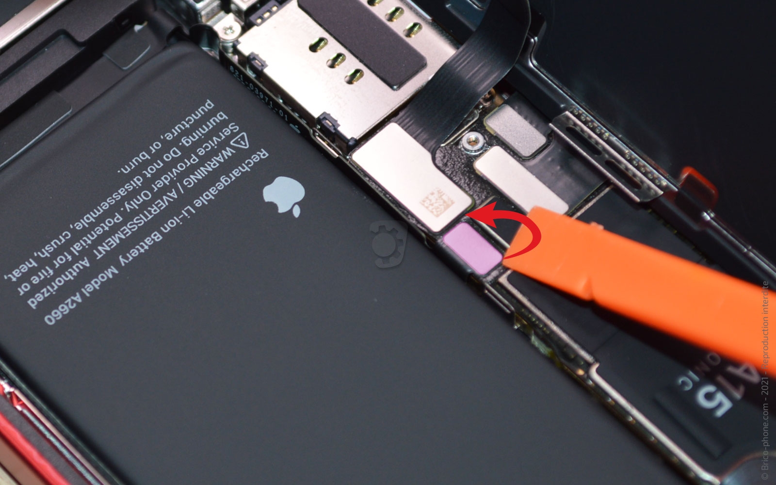 Changement d'écran (vitre + Oled) sur iPhone 13 Mini photo 4