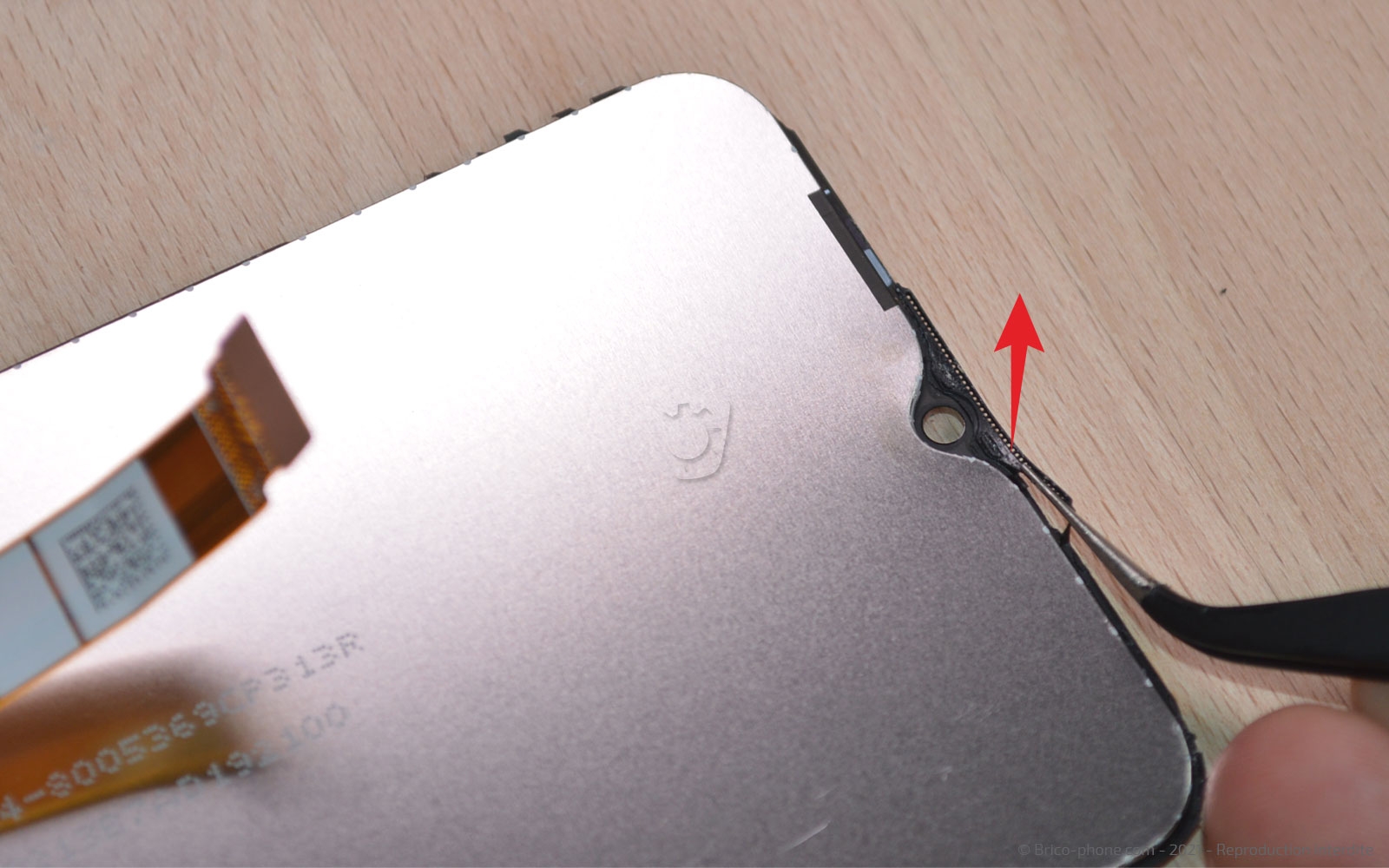 Changement de l'écran (vitre + LCD) sur A15 photo 1