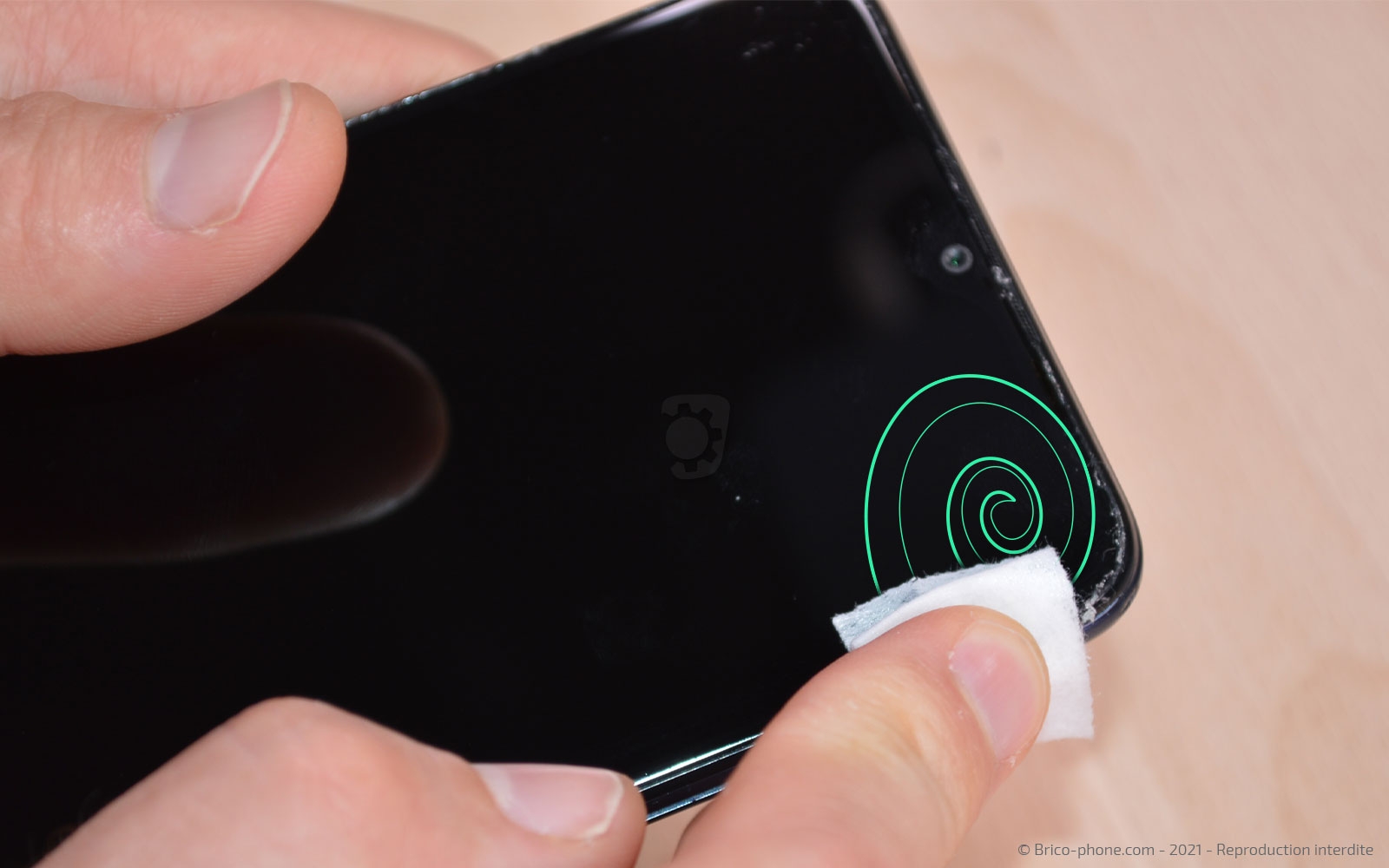 Changement de l'écran (vitre + LCD) sur A15 photo 3