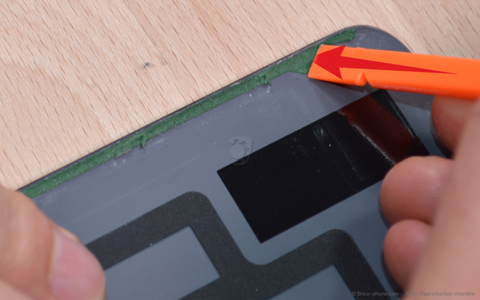 Changement du connecteur de charge sur A15 photo 2