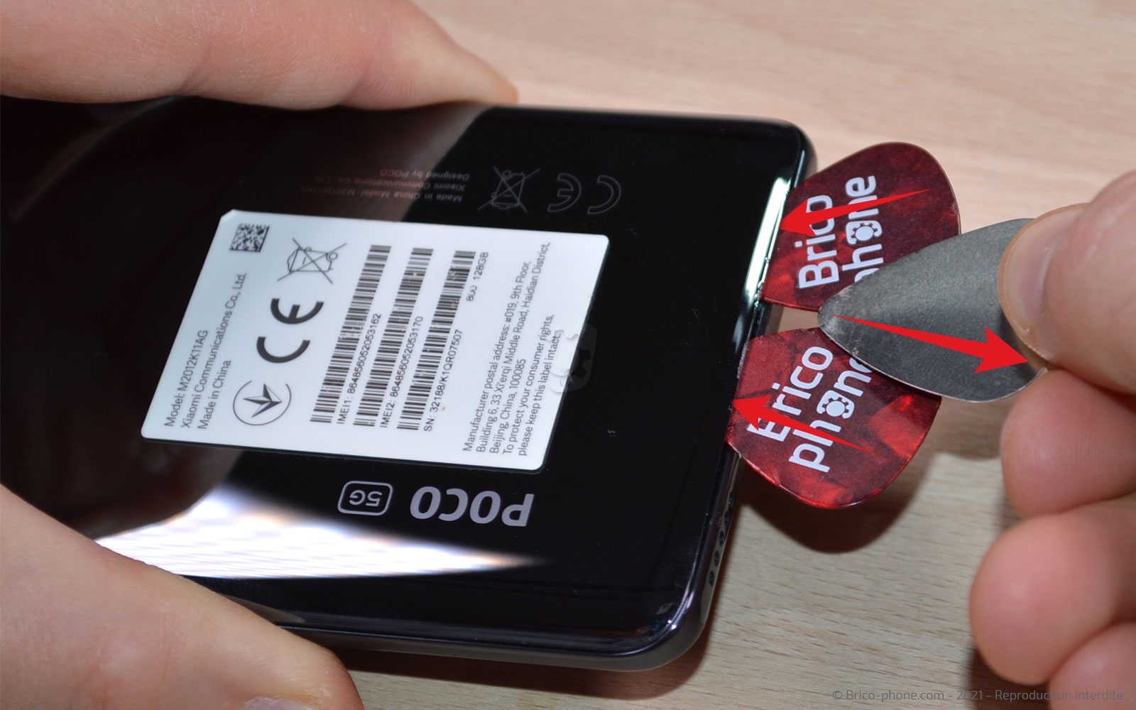 Comment changer la batterie sur Poco F3 photo 1