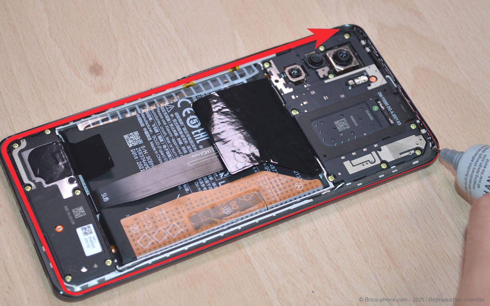 Comment changer le connecteur de charge sur Poco F3 photo 2