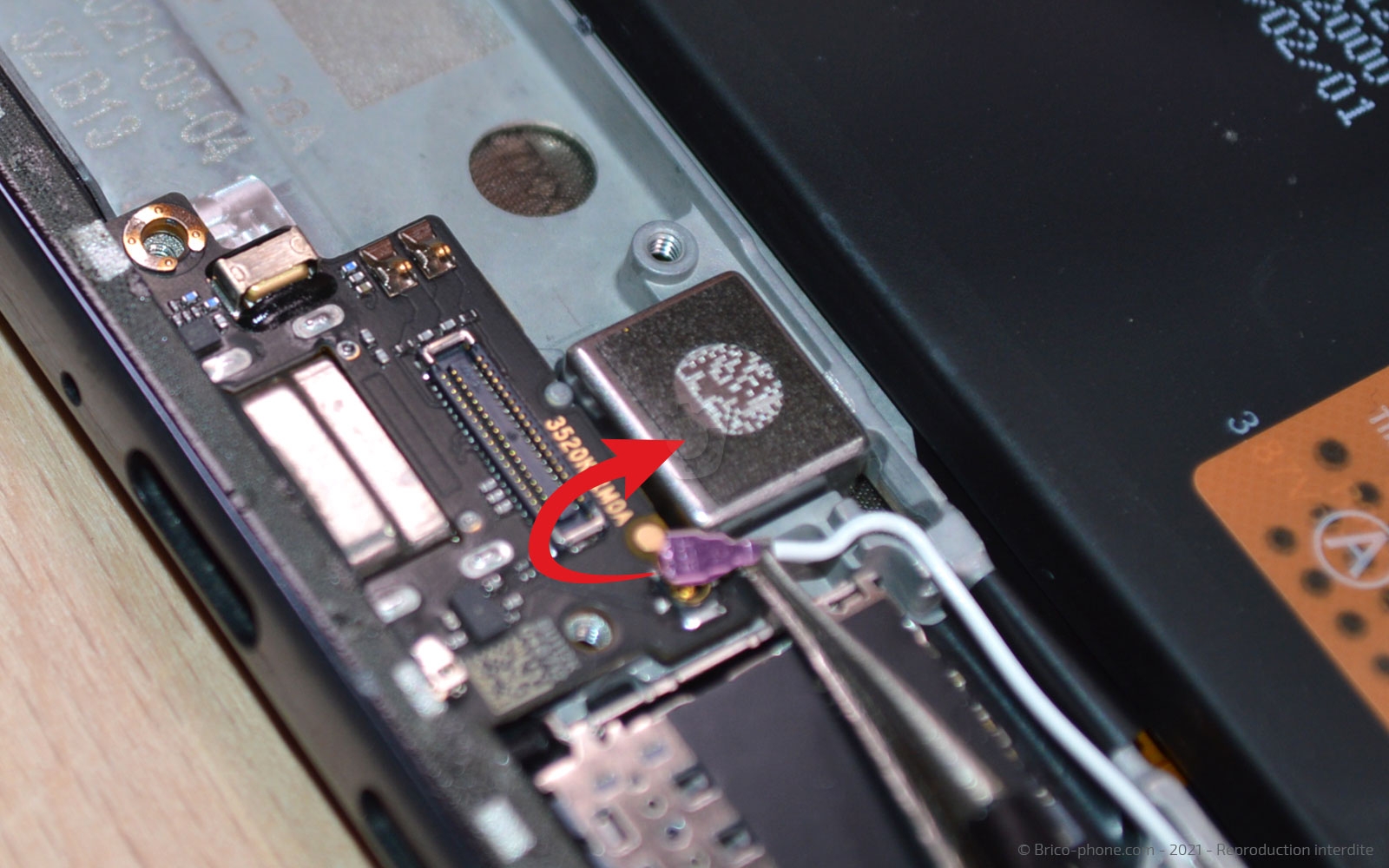 Comment changer le connecteur de charge sur Poco F3 photo 4