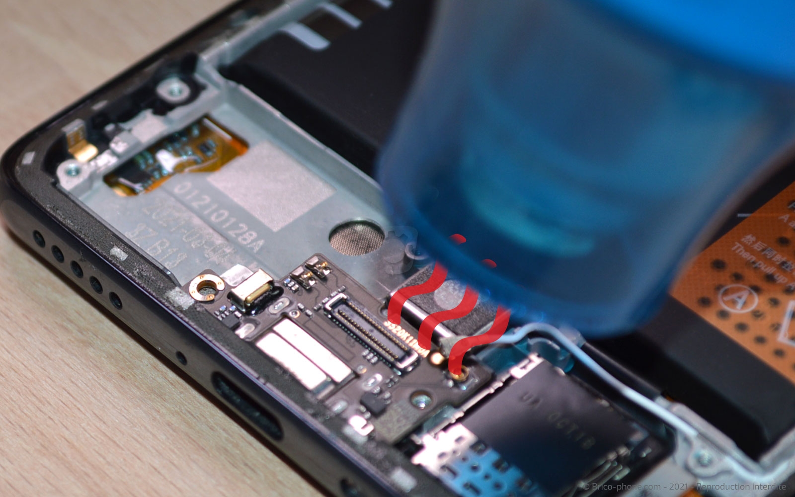 Comment changer le connecteur de charge sur Poco F3 photo 1