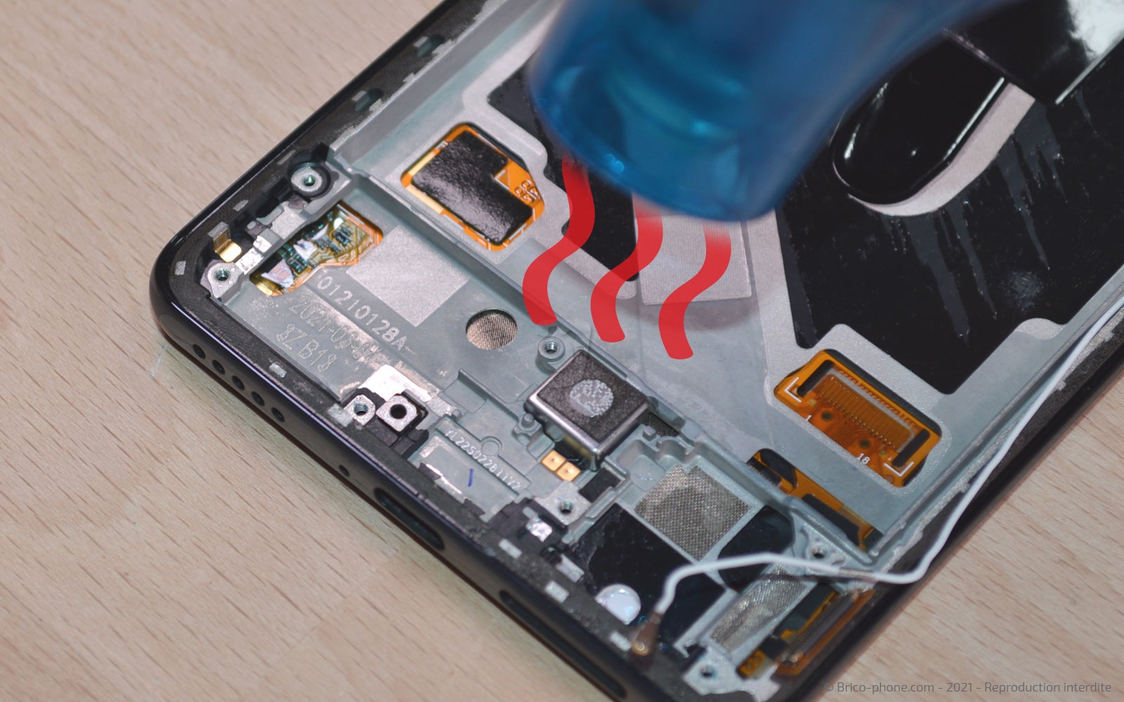 Comment changer le bloc écran sur Poco F3 photo 1