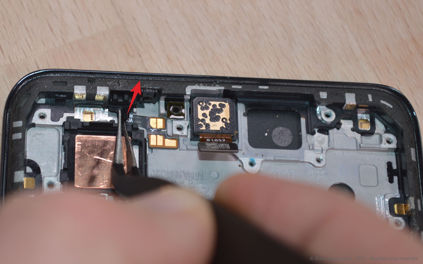 Comment changer le bloc écran sur Poco F3 photo 1