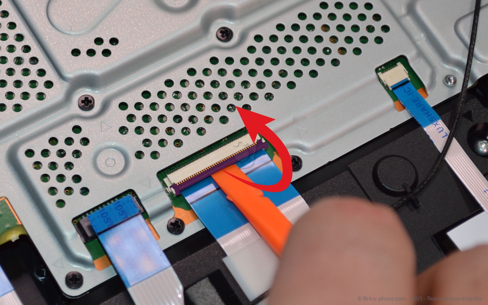 Démontage complet de la Console sur Playstation 4 SLIM photo 4