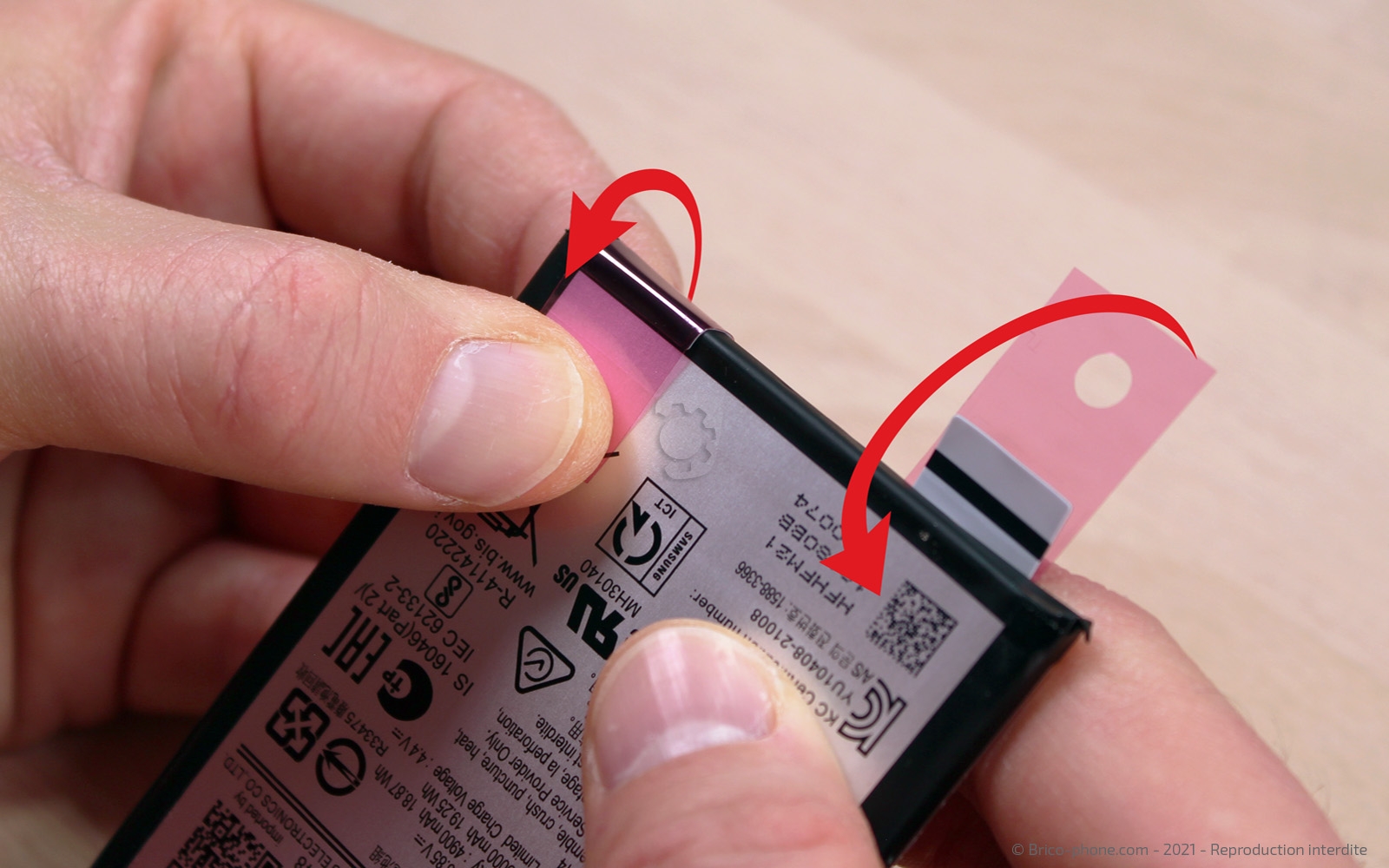 Changement batterie sur Galaxy A03s photo 2