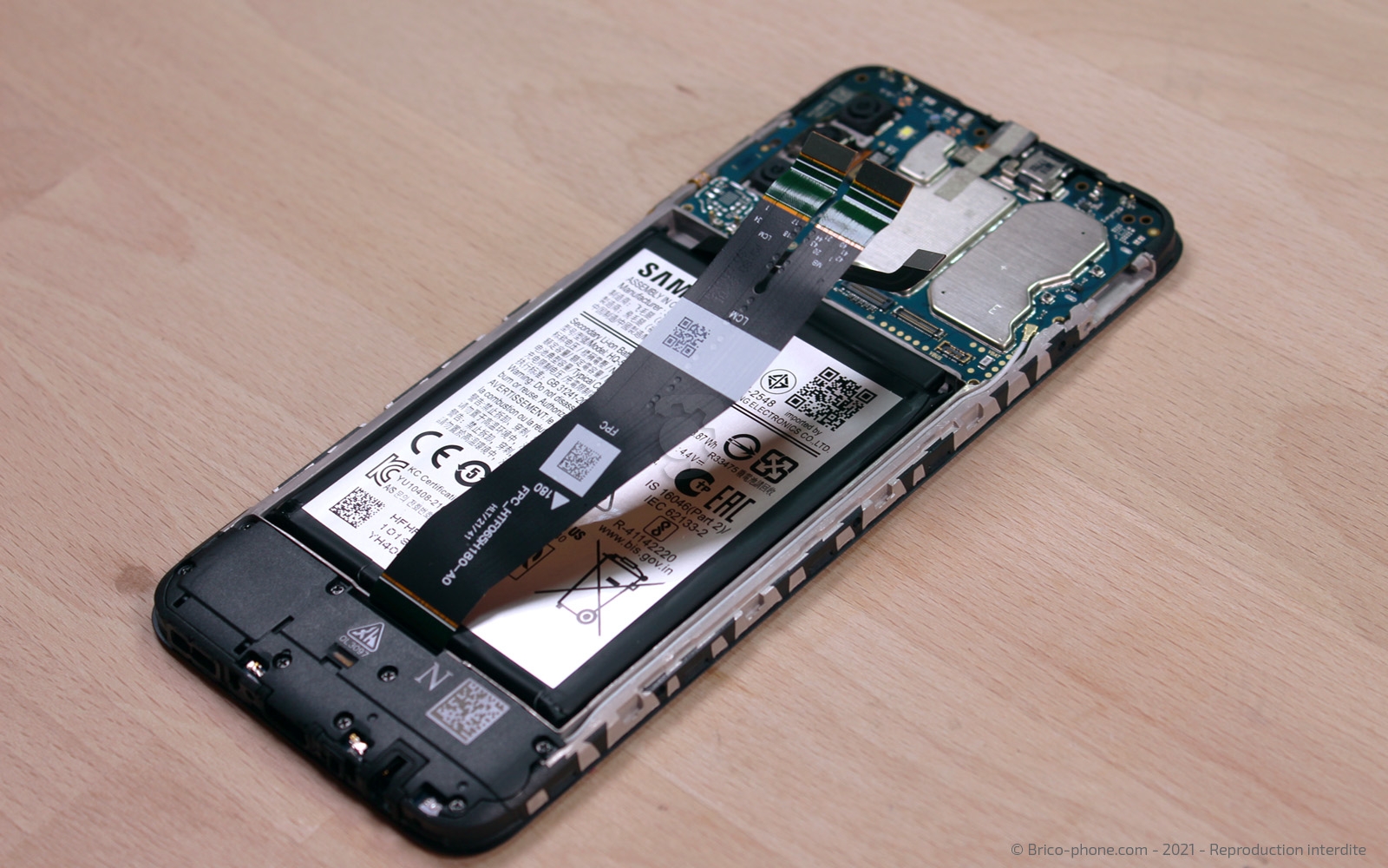 Changement batterie sur Galaxy A03s photo 1