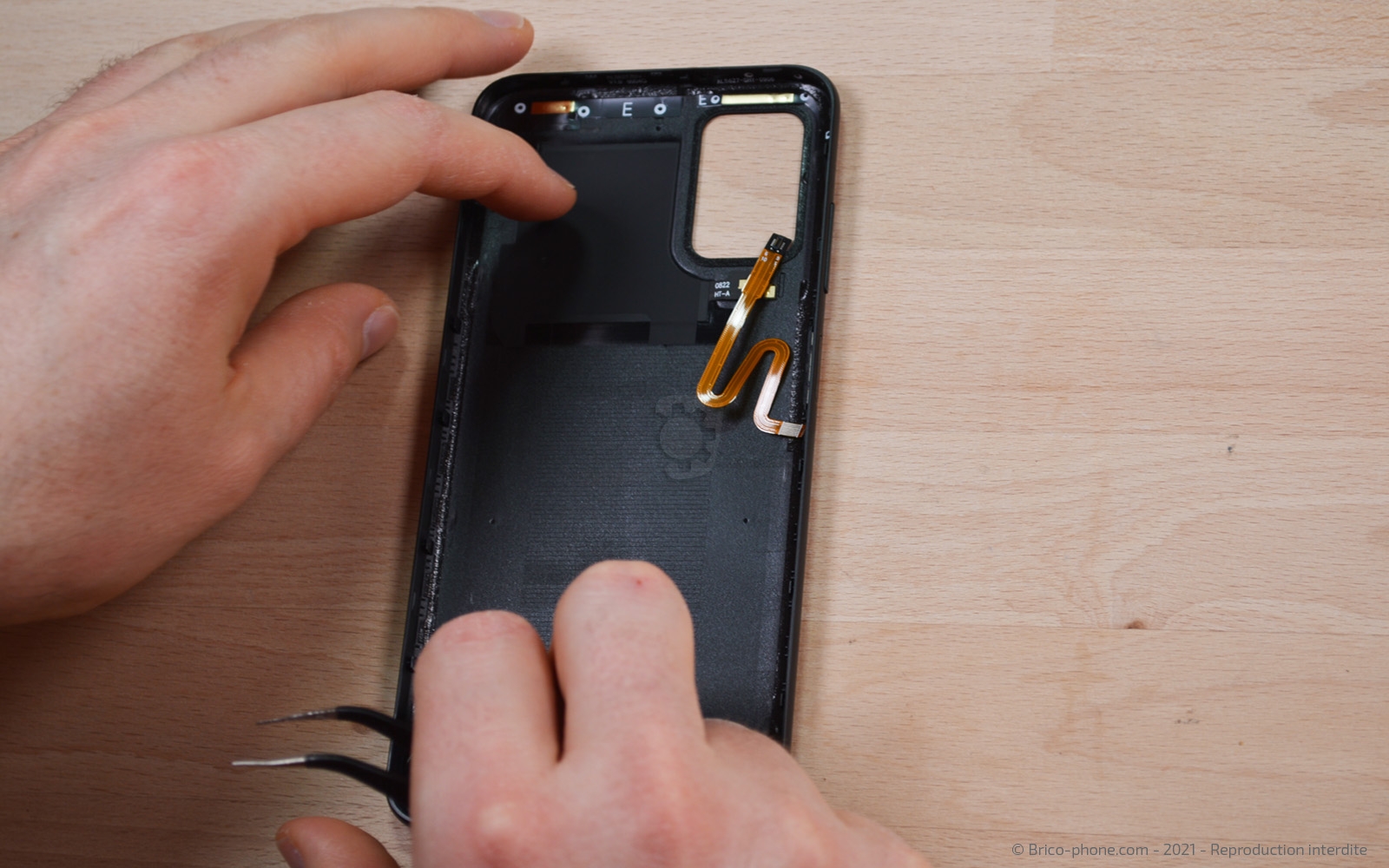 Changement de coque arrière sur Galaxy A03s photo 1