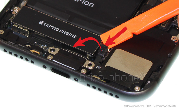 Changement d'antenne GSM (nappe rallonge) sur iPhone 8 photo 1