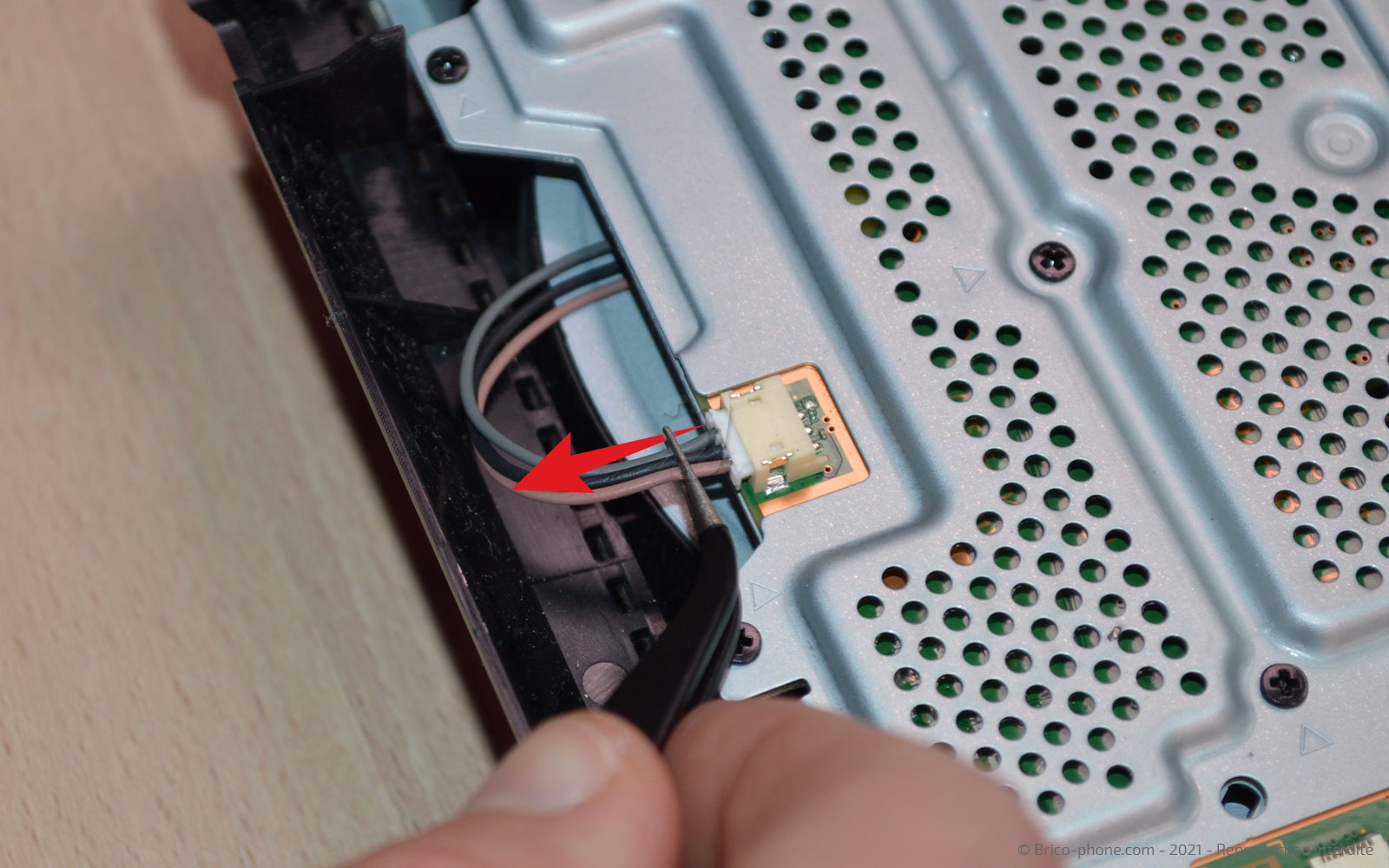 Changement du lecteur Blu-Ray sur Playstation 4 SLIM photo 1