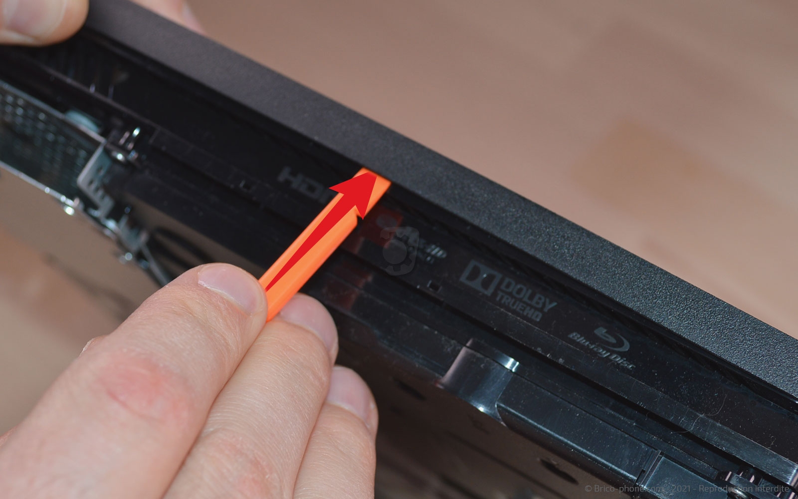 Changement du lecteur Blu-Ray sur Playstation 4 SLIM photo 1