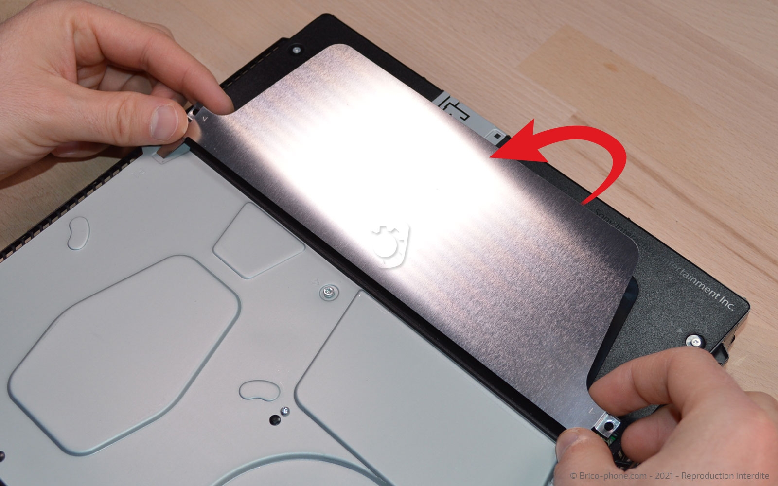 Changement du lecteur Blu-Ray sur Playstation 4 SLIM photo 2