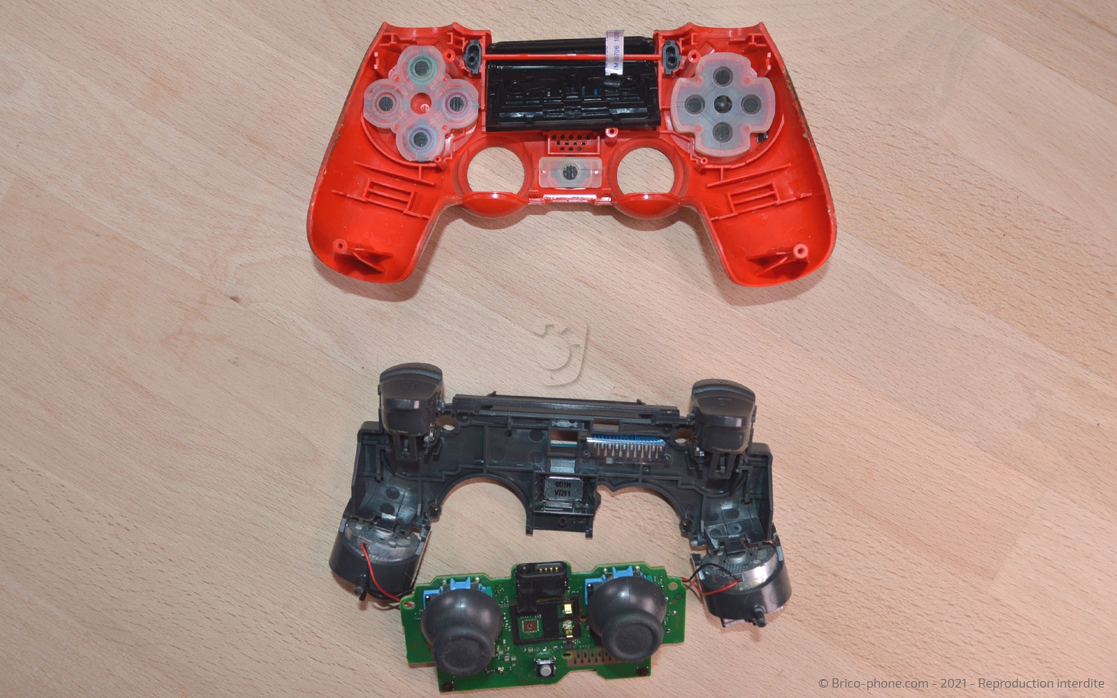 Démontage complet de la manette sur Playstation 4 SLIM photo 4